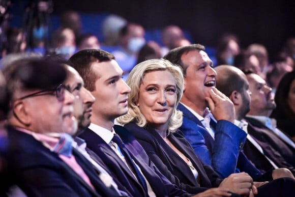 Jordan Bardella / Marine Le Pen et Louis Alliot lors du congrès du Rassemblement National (RN) à Perpignan, France. © Thierry Breton/Panoramic/Bestimage 