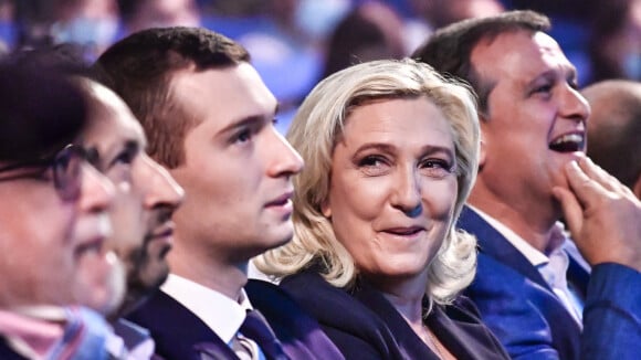 Jordan Bardella : Fou d'amour pour la nièce de Marine Le Pen, sa "bien-aimée"