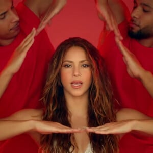 Shakira apparaît dans le clip des Black Eyed Peas, "Girl Like Me".