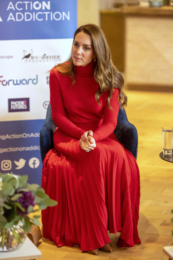 Catherine (Kate) Middleton, duchesse de Cambridge, marraine du Forward Trust, lors d'un événement organisé par le trust pour lancer la campagne "Agir contre la toxicomanie" de l'organisme de bienfaisance à Londres, Royaume Uni, le 19 octobre 2021. 
