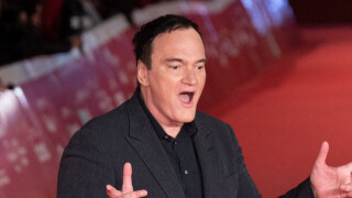 Quentin Tarantino fou de sa femme Daniella : petits câlins et gros bisous sur le red carpet !
