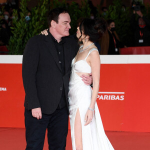 Quentin Tarantino et sa femme Daniela Pick - Soirée spéciale Quentin Tarantino lors de la 16e édition du Festival du Film de Rome, le 19 octobre 2021. @ Maurizio d'Avanzo/IPA/ABACAPRESS.COM