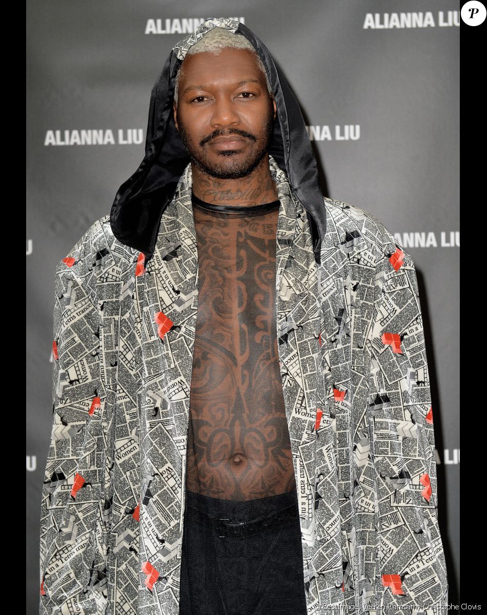 Djibril Cissé - People au défilé de mode prêt-à-porter automne-hiver "Alianna Liu" à Paris. © Veeren Ramsamy-Christophe Clovis / Bestimage