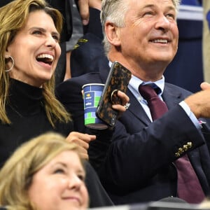 Hilaria Baldwin, Alec Baldwin - Les célébrités assistent au match de tennis de l'US Open entre R. Nadal et M. Cilic (6-3, 3-6, 6-1, 6-2), le 2 septembre 2019 à New York.