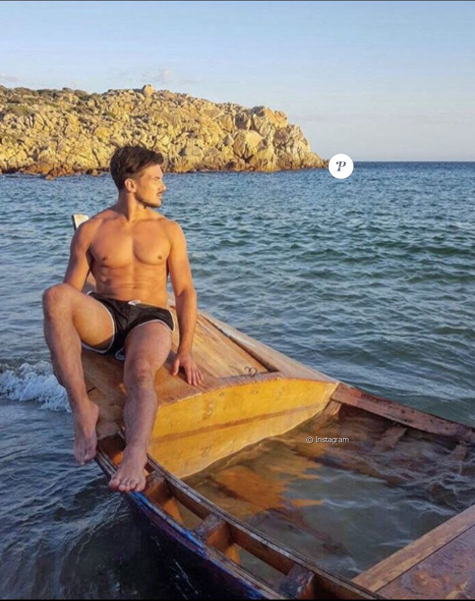 Damien, le sexy mari de la belle Anaïs Grangerac ("Big Bounce Battle, la course de trampoline" sur TF1).