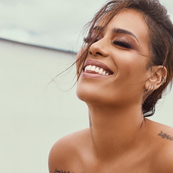 Amel Bent : Critiquée à l'école de ses filles, comment elle leur apprend à se défendre contre les mauvaises langues.