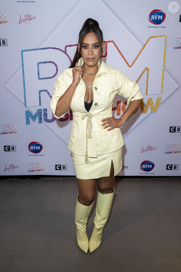 Amel Bent - Photocall et Backstage de l'événement musical "RFM Music Show" édition spéciale pour les 40 ans de la célèbre radio au Palais des Sports de Levallois-Perret et avec le retour des lives. Ce concert exceptionnel sera retransmis sur C8 le mercredi 30 juin. Émission présentée par B.Montiel et L.Rétory. Levallois-Perret le 26 juin 2021 © Veeren Ramsamy - Pierre Perusseau / Bestimage