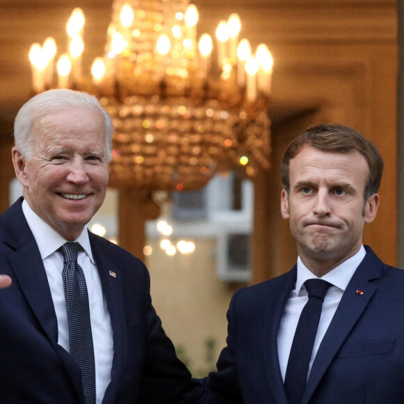 Le président de la République française, Emmanuel Macron rencontre le président des Etats-Unis, Joe Biden à la Villa Bonaparte à Rome, Italie, le 29 octobre 2021, en marge du sommet du G20. © Stéphane Lemouton/bestimage