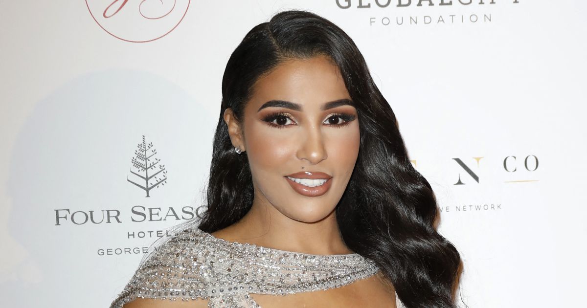 Majda Sakho - Photocall de la 10ème édition du Global Gift Gala 2021 à