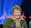 Ed Sheeran sur le plateau de l'émission "Skavlan" à Stockholm, le 6 octobre 2021.
