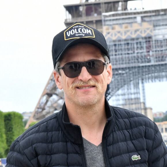 Guillaume Canet assiste au Longines Paris Eiffel Jumping au Champ de Mars, le 27 juin 2021. © Veeren / Bestimage