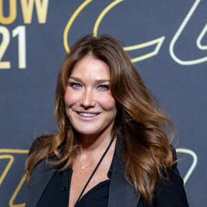 Carla Bruni-Sarkozy - Photocall du défilé Etam Live Show 2021 à l'Opéra Garnier à Paris le 4 octobre 2021. © Tiziano Da Silva / Bestimage