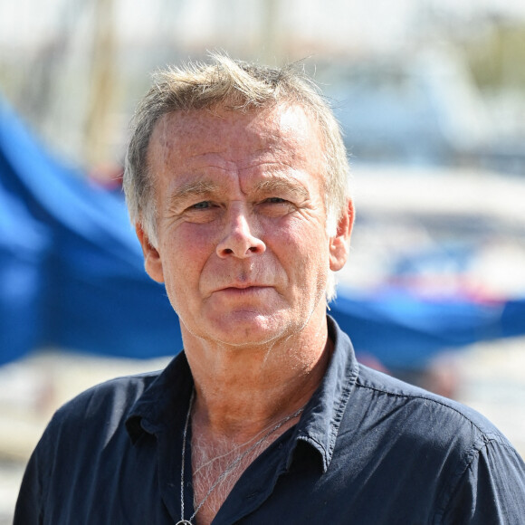Franck Dubosc - Photocall lors du Festival de la Fiction de La Rochelle. Le 16 septembre 2021