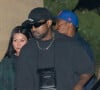 Kim Kardashian et Kanye West à la sortie du restaurant "Nobu" à Los Angeles, le 30 septembre 2021.