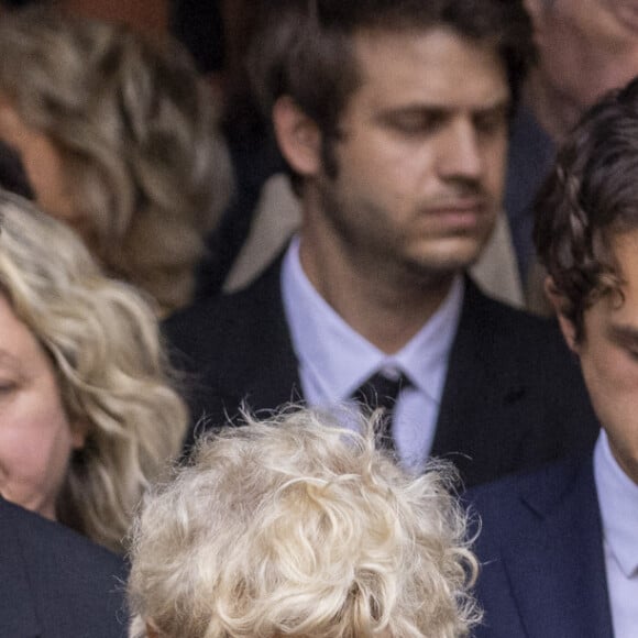 Stella et Paul Belmondo, Florence Belmondo, Muriel Belmondo (soeur de J.P Belmondo), Victor Belmondo, Giacomo Belmondo - Obsèques de Jean-Paul Belmondo en l'église Saint-Germain-des-Prés, à Paris le 10 septembre 2021. © Cyril Moreau / Bestimage