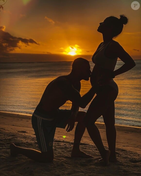 Christina Milan annonçant être enceinte de son troisième enfant, le deuxième avec M. Pokora le 10 décembre 2021.