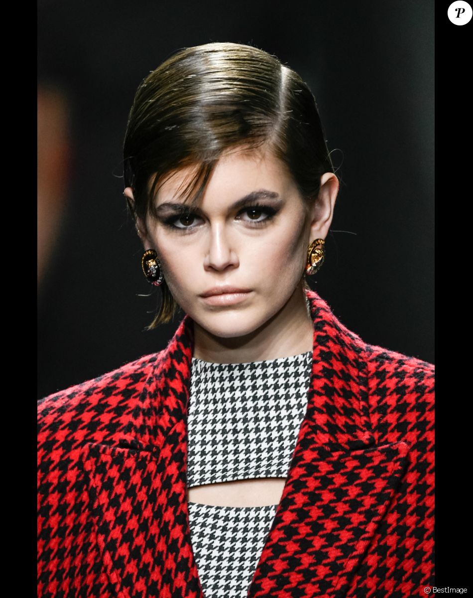 Kaia Gerber - Fashion week , automne-hiver 2020 2021, Milan.