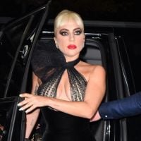 Lady Gaga et Salma Hayek : Bataille de décolletés sur le tapis rouge de "House of Gucci"
