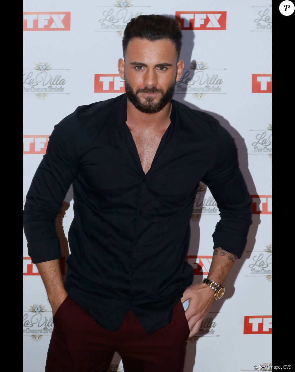 Illan - Photocall à l'occasion du lancement de la 4ème saison de l'émission de télé-réalité "La Villa des Coeurs Brisés" à la Tour TF1 à Boulogne-Billancourt. © CVS/Bestimage