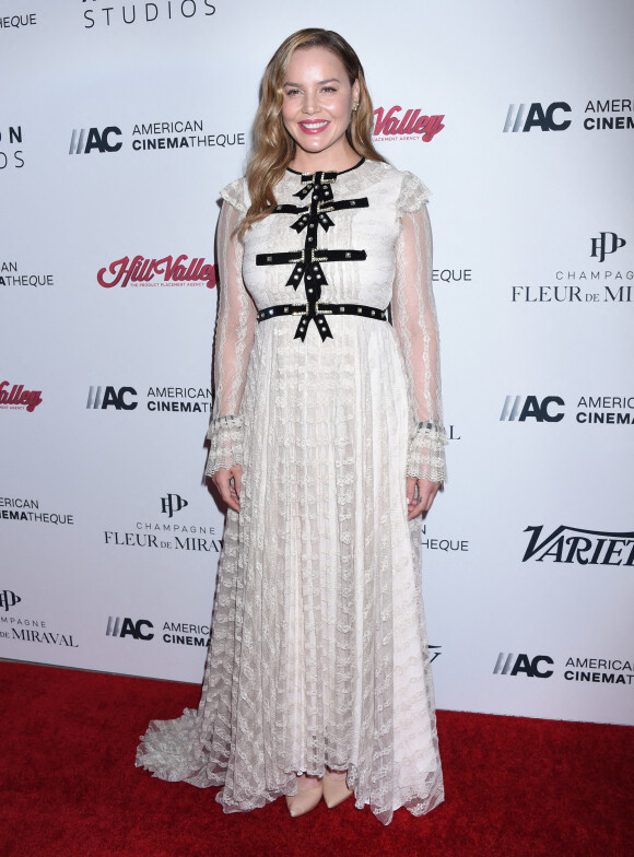 Abbie Cornish au photocall de la cérémonie de la 35ème édition des prix American Cinematheque Awards à Los Angeles le 18 novembre 2021. 