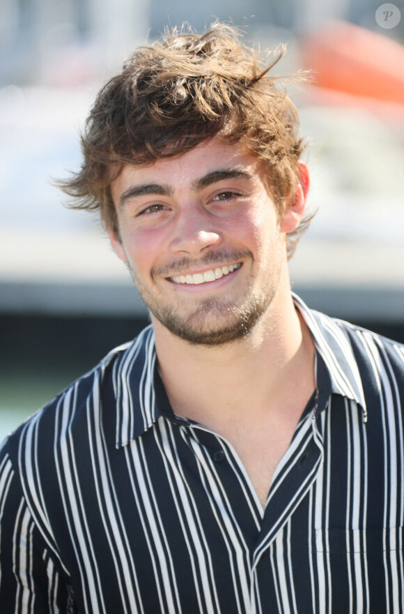 Clement Remiens - Photocall de la série "Pour Sarah" lors de la 21ème édition du Festival de la Fiction TV de la Rochelle . Le 13 septembre 2019 © Patrick Bernard / Bestimage