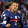 Kylian Mbappé : Selfie avec Aminata Diallo à la soirée de lancement de sa BD