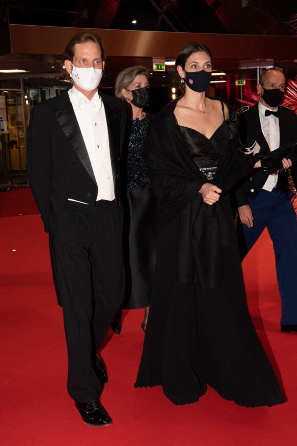 Andrea Casiraghi et son épouse Tatiana Santo Domingo (en robe Prada) - La famille princière de Monaco arrive à la soirée de Gala Plácido Domingo – Nuit espagnole au Grimaldi Forum dans la salle des Princes lors de la fête nationale de Monaco, le 19 novembre 2021.