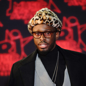 Dadju - 23e édition des NRJ Music Awards au Palais des Festivals de Cannes, le 20 novembre 2021.