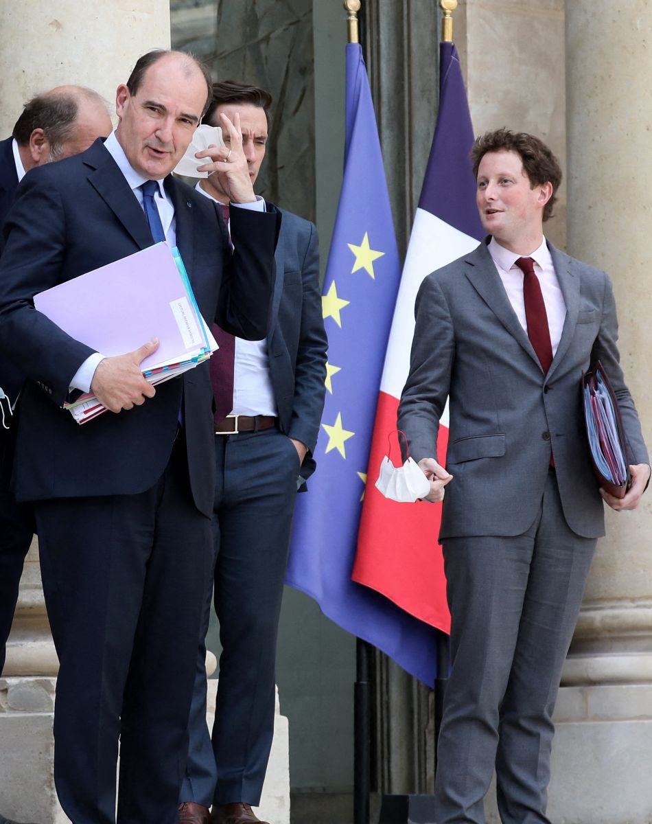 Eric Dupond-Moretti, ministre de la justice, garde des Sceaux, Jean Castex, premier ministre, Jean-Baptiste Djebbari, ministre des transports, Clément Beaune, Secrétaire d'État auprès du ministre de l'Europe et des Affaires étrangères, chargé des Affaires européennes lors du conseil des ministres du 7 juillet 2021, au palais de l'Elysée à Paris, France.