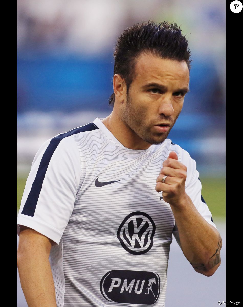 Mathieu Valbuena - Match amical France-Serbie à Bordeaux le 7 septembre 2015. La France bat la Serbie grâce à un doublé de Matuidi (2-1)