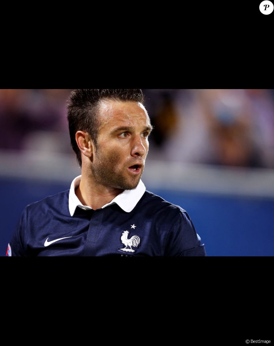 Mathieu Valbuena - Match amical France-Serbie à Bordeaux le 7 septembre 2015. La France bat la Serbie grâce à un doublé de Matuidi (2-1)