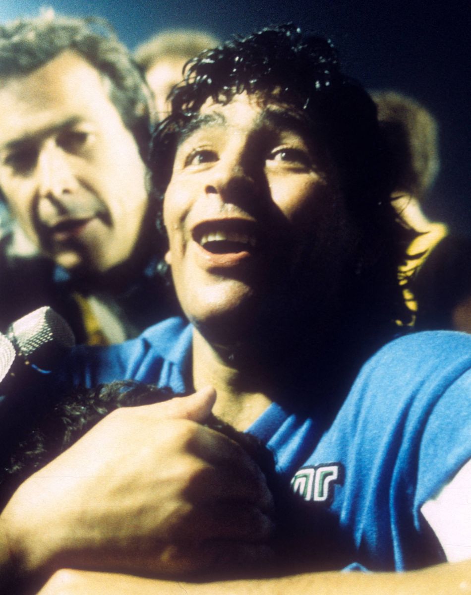 Archives - Diego Maradona lors de la victoire de la Coupe de l'UEFA. Le 17 mai 1989 © Imago / Panoramic / Bestimage