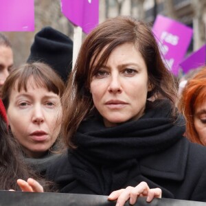 Anna Mouglalis lors de la manifestation organisée contre les violences faites aux femmes dans le quartier de l'Opéra à Paris, le 24 novembre 2018. © CVS/Bestimage