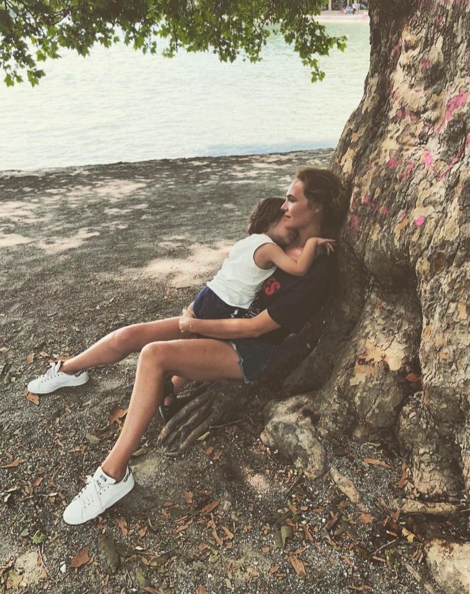 Mélanie Maudran et l'un de ses fils