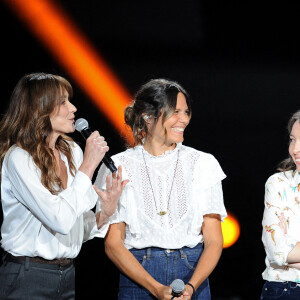 Exclusif -  Julien Clerc, Carla Bruni, Vanille et Jeanne Cherhal - Surprises - Enregistrement de l'émission "La Chanson secrète 9" à la Seine musicale à Paris, diffusée le 27 novembre sur TF1 à 21h05© Gaffiot-Moreau / Bestimage 