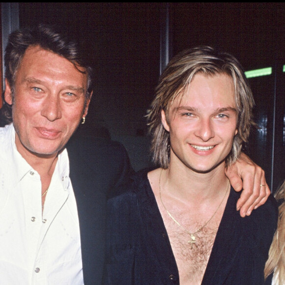 Sylvie Vartan, Johnny Hallyday et leur fils David Hallyday, avec son épouse Estelle Lefébure - Première de la tournée de David Hallyday en 1991. 