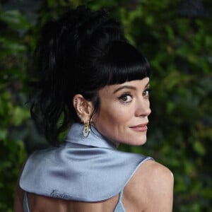 Lily Allen au photocall de la soirée des "British Fashion Awards 2021" à Londres, le 29 novembre 2021.