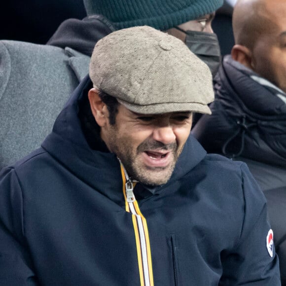 Jamel Debbouze - People au match de Ligue 1 Uber Eats "PSG contre Nice (0-0)" au Parc des Princes à Paris le 1er décembre 2021. © Cyril Moreau/Bestimage