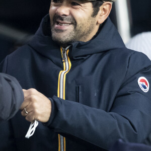 Jamel Debbouze - People au match de Ligue 1 Uber Eats "PSG contre Nice (0-0)" au Parc des Princes à Paris le 1er décembre 2021. © Cyril Moreau/Bestimage