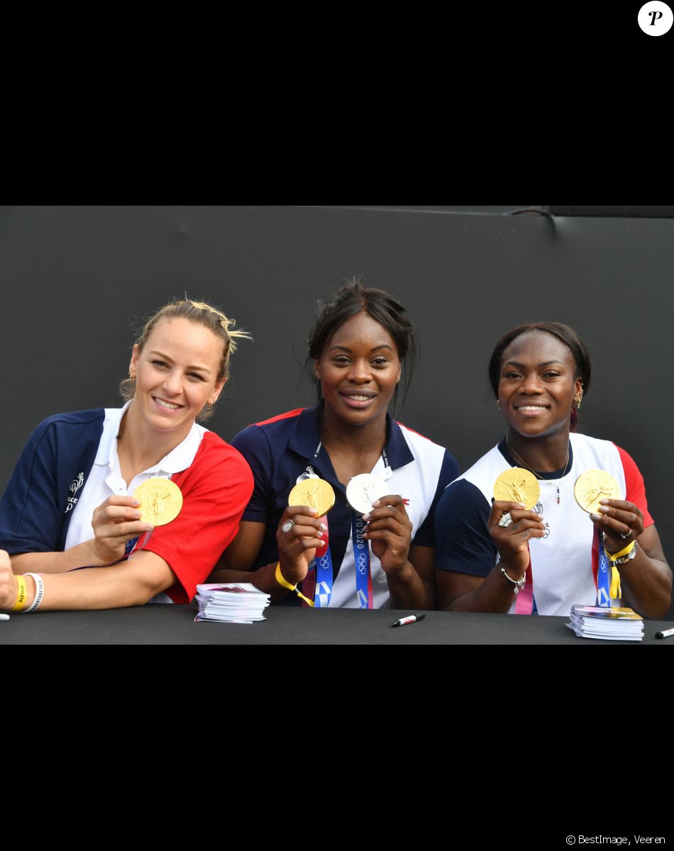 Margaux Pinot, Madeleine Malonga et Clarisse Agbegnenou - Teddy Riner et l'équipe de France de Judo médaillée des jeux olympiques de Tokyo célébrés au Trocadéro à Paris, le 2 août 2021. © Veeren/Bestimage