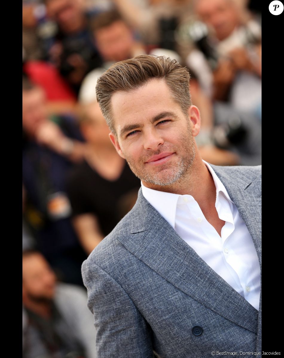 Chris Pine Grosse