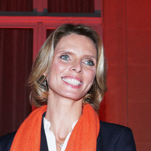 Sylvie Tellier, directrice générale de la société Miss France lors de l'illumination en orange du ministère de l'Intérieur pour symboliser la lutte contre les violences faites aux femmes le 23 novembre 2020. © Panoramic / Bestimage