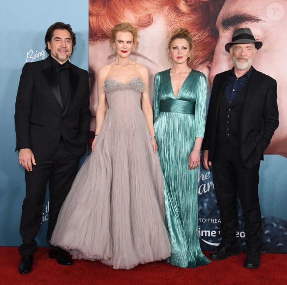 Nicole Kidman, Javier Bardem, Nina Arianda et J.K. Simmons à l'avant-première du film "Being The Ricardos" à Los Angeles, le 6 décembre 2021.