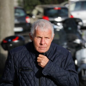 Patrick Poivre d'Arvor (PPDA) - Arrivées aux obsèques de Etienne Mougeotte en l'église Saint-François-Xavier à Paris. Le 13 octobre 2021 © Jacovides-Clovis / Bestimage