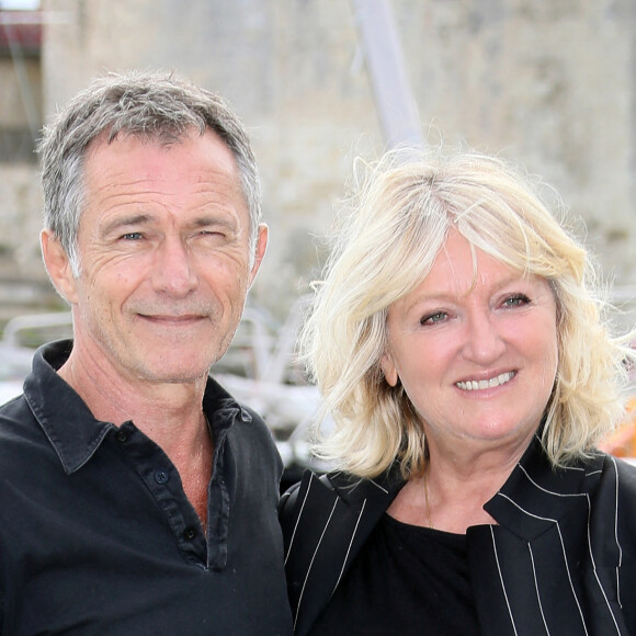 Charlotte de Turckheim et Bruno Wolkowitch - Photocall du téléfilm "La loi de Valérie" lors de la 19e édition du Festival de la Fiction TV de la Rochelle, le 16 septembre 2017. © Patrick Bernard/Bestimage
