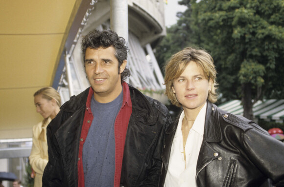 Archives - Julien Clerc et Virginie Coupérie-Eiffel lors du tournoi de Roland-Garros. Mai 1994 © Bernard Leguay via Bestimage