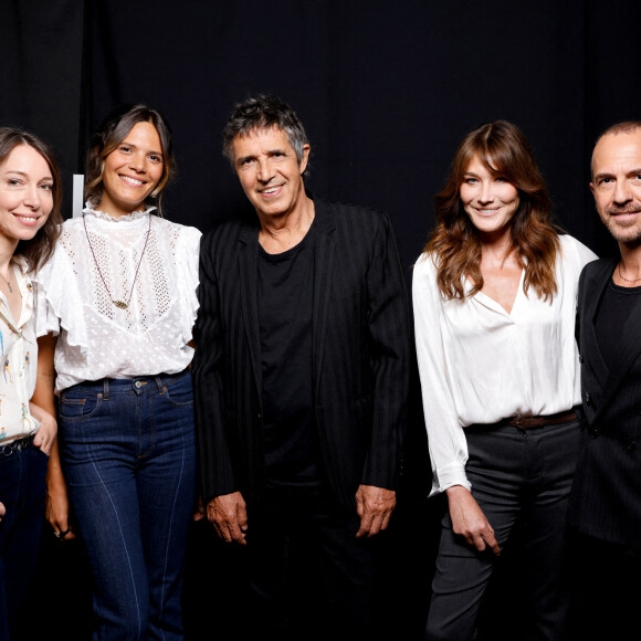 Exclusif - Julien Clerc, Calogéro, Carla Bruni, Vanille et Jeanne Cherhal - Backstage - Enregistrement de l'émission "La Chanson secrète 9" à la Seine musicale à Paris, diffusée le 27 novembre sur TF1 à 21h05 © Gaffiot-Moreau / Bestimage 