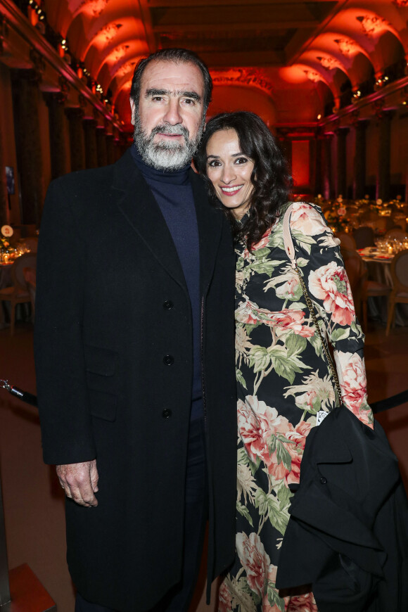 Eric Cantona et sa femme Rachida Brakni lors de la soirée de gala du "Dîner de la mode du Sidaction" au Pavillon Cambon Capucines - Potel et Chabot à Paris, France. © Olivier Borde/Bestimage