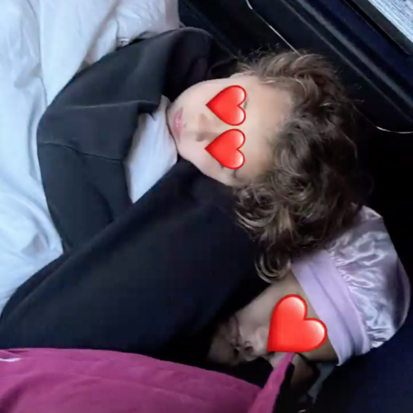 Vitaa filme ses vacances en Savoie. Story Instagram du 19 décembre 2021.