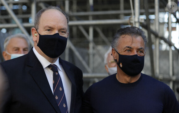 Le prince Albert II de Monaco et Jean Alesi - La seconde journée du 12eme Grand Prix Historique de Monaco. Cet événement se déroule du 23 au 25 avril 2021. © Claudia Albuquerque / Bestimage